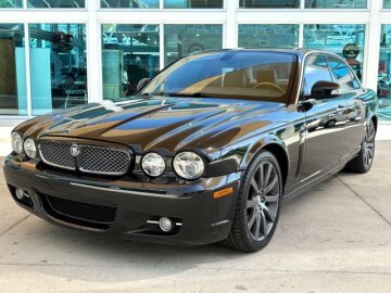 2008 Jaguar XJ8
