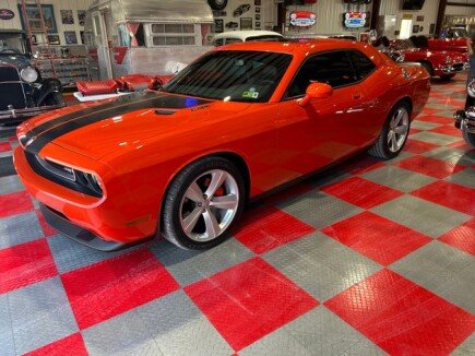 Photo 1 for 2009 Dodge Challenger SRT8