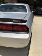 Thumbnail Photo 2 for 2009 Dodge Challenger SRT8 for Sale by Owner