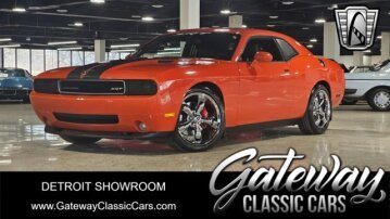 2009 Dodge Challenger SRT