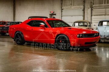 2010 Dodge Challenger SRT8