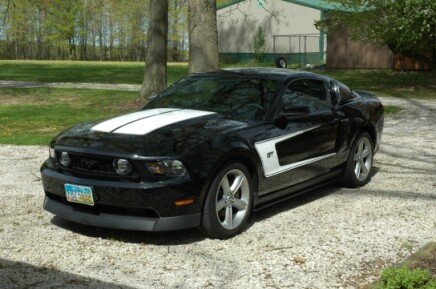 Photo 1 for 2010 Ford Mustang GT Coupe for Sale by Owner