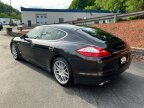 Thumbnail Photo 2 for 2010 Porsche Panamera