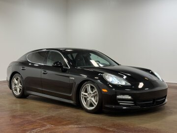 2010 Porsche Panamera 4S