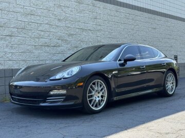 2010 Porsche Panamera 4S