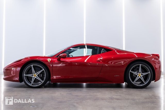 2011 Ferrari 458 Italia Coupe