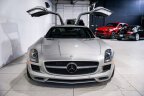 Thumbnail Photo 4 for 2011 Mercedes-Benz SLS AMG Coupe