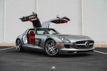 2011 Mercedes-Benz SLS AMG Coupe