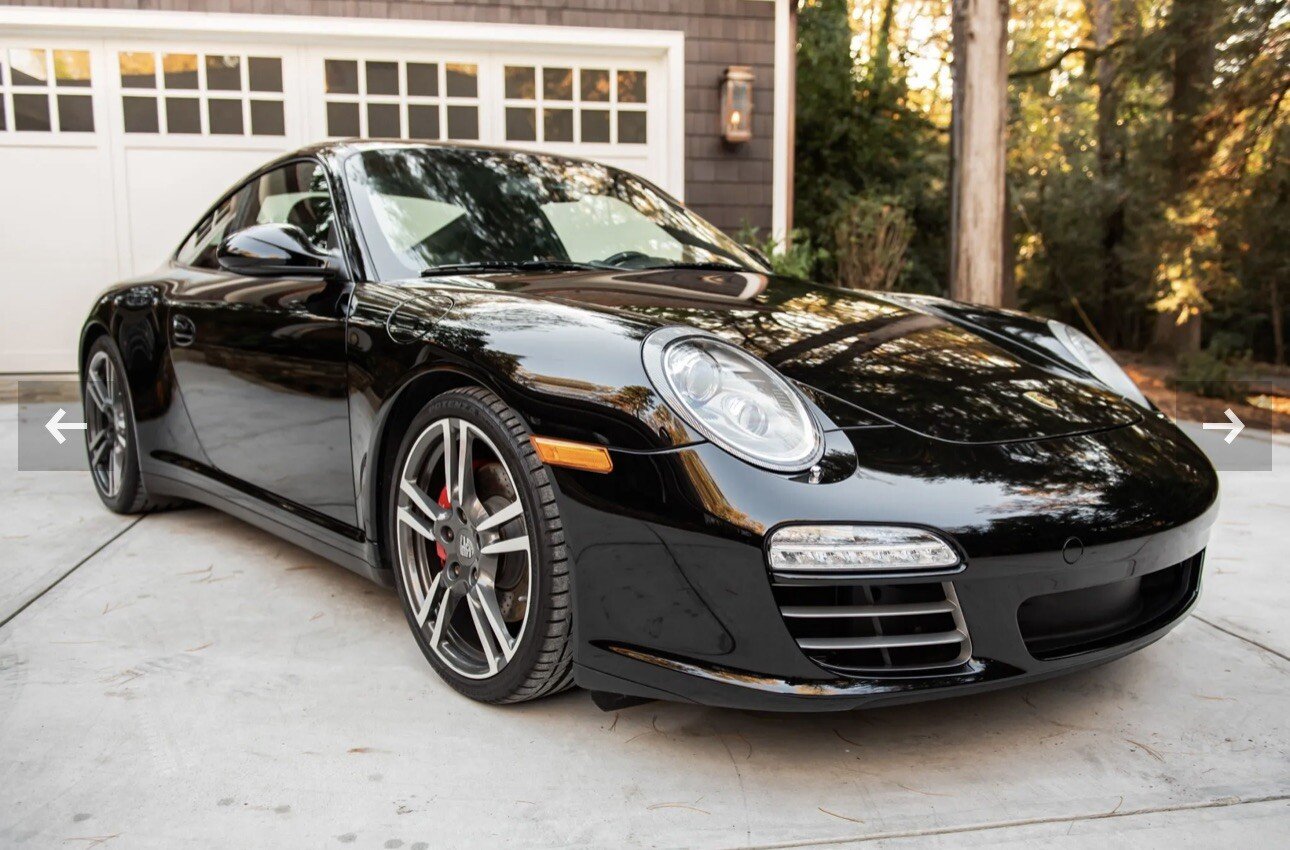 2011 Porsche 911 Carrera 4S Coupe