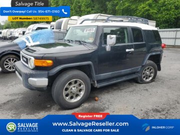 2011 Toyota FJ Cruiser 4WD