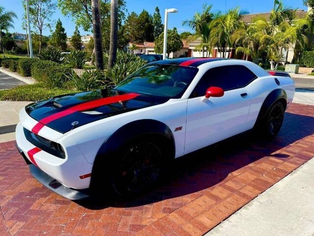 2012 Dodge Challenger SRT8