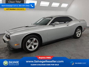 2012 Dodge Challenger SXT