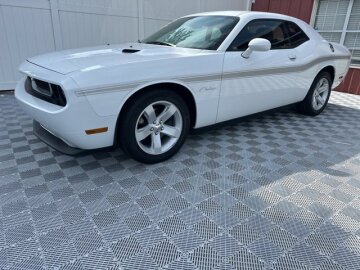 2012 Dodge Challenger SXT