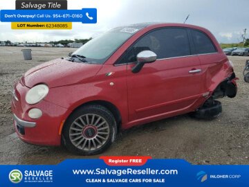2012 FIAT 500 Lounge Hatchback