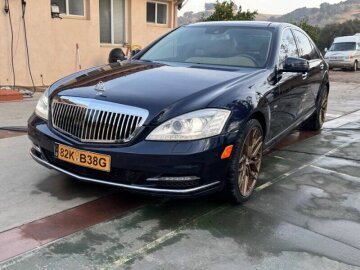 2012 Maybach 57