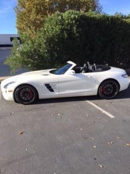 Photo 1 for 2012 Mercedes-Benz SLS AMG Roadster for Sale by Owner