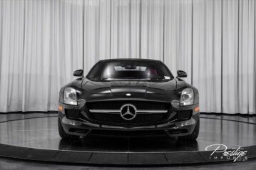 2012 Mercedes-Benz SLS AMG Roadster