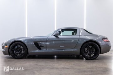 2012 Mercedes-Benz SLS AMG