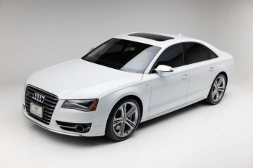 2013 Audi S8