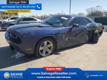 New 2013 Dodge Challenger SXT
