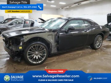 2013 Dodge Challenger SXT
