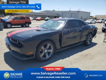 2013 Dodge Challenger SXT