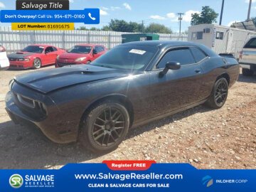 2013 Dodge Challenger SXT