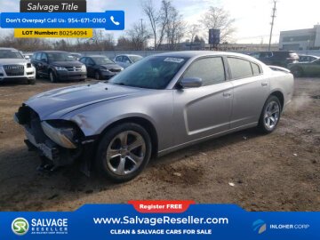 New 2013 Dodge Charger SE