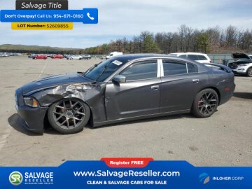 New 2013 Dodge Charger SXT