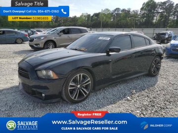 2013 Dodge Charger SRT8 Super Bee