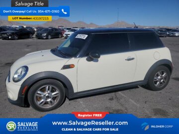New 2013 MINI Cooper Hardtop