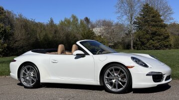 2013 Porsche 911 Carrera Cabriolet