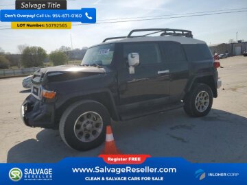 New 2013 Toyota FJ Cruiser 4WD
