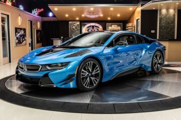 2014 BMW i8