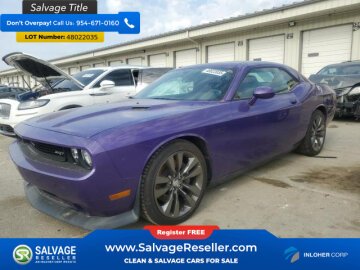 2014 Dodge Challenger SRT8 Core