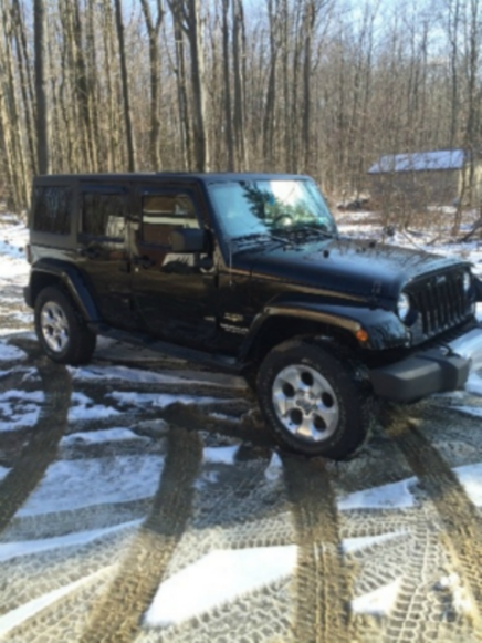 Photo 1 for 2014 Jeep Wrangler 4WD Unlimited Sahara for Sale by Owner