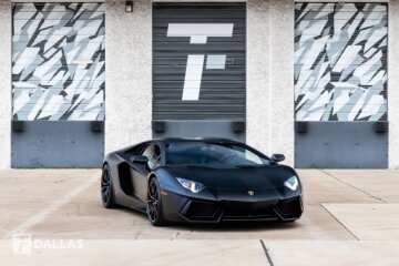 2014 Lamborghini Aventador LP 700-4 Coupe