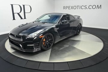 2014 Nissan GT-R Premium
