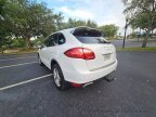 Thumbnail Photo 4 for 2014 Porsche Cayenne