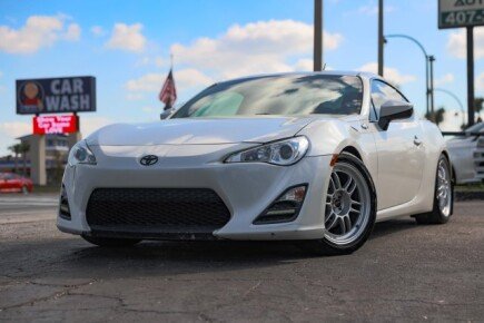 Photo 1 for 2014 Scion FR-S