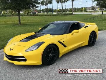 2015 Chevrolet Corvette Stingray Coupe w/ 1LT