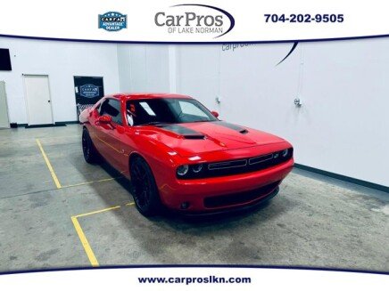 Photo 1 for 2015 Dodge Challenger