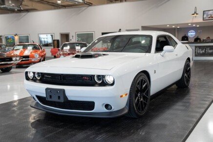 Photo 1 for 2015 Dodge Challenger Scat Pack