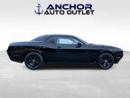 Thumbnail Photo 5 for 2015 Dodge Challenger SXT