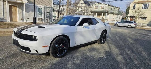 2015 Dodge Challenger SXT