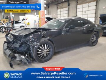 New 2015 Dodge Challenger SXT