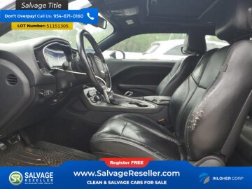 New 2015 Dodge Challenger R/T Plus