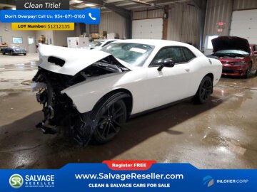 New 2015 Dodge Challenger SXT