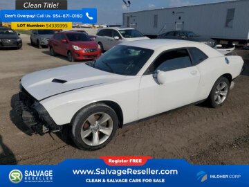 2015 Dodge Challenger SXT
