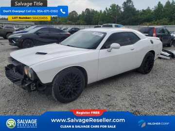 2015 Dodge Challenger SXT Plus